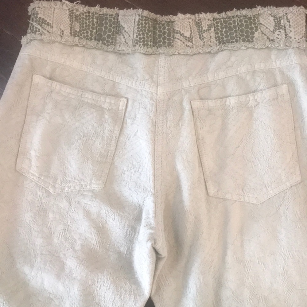 Emanuel Ungaro Women's Boot Cut Jeans in Beige - Picture 4 of 7